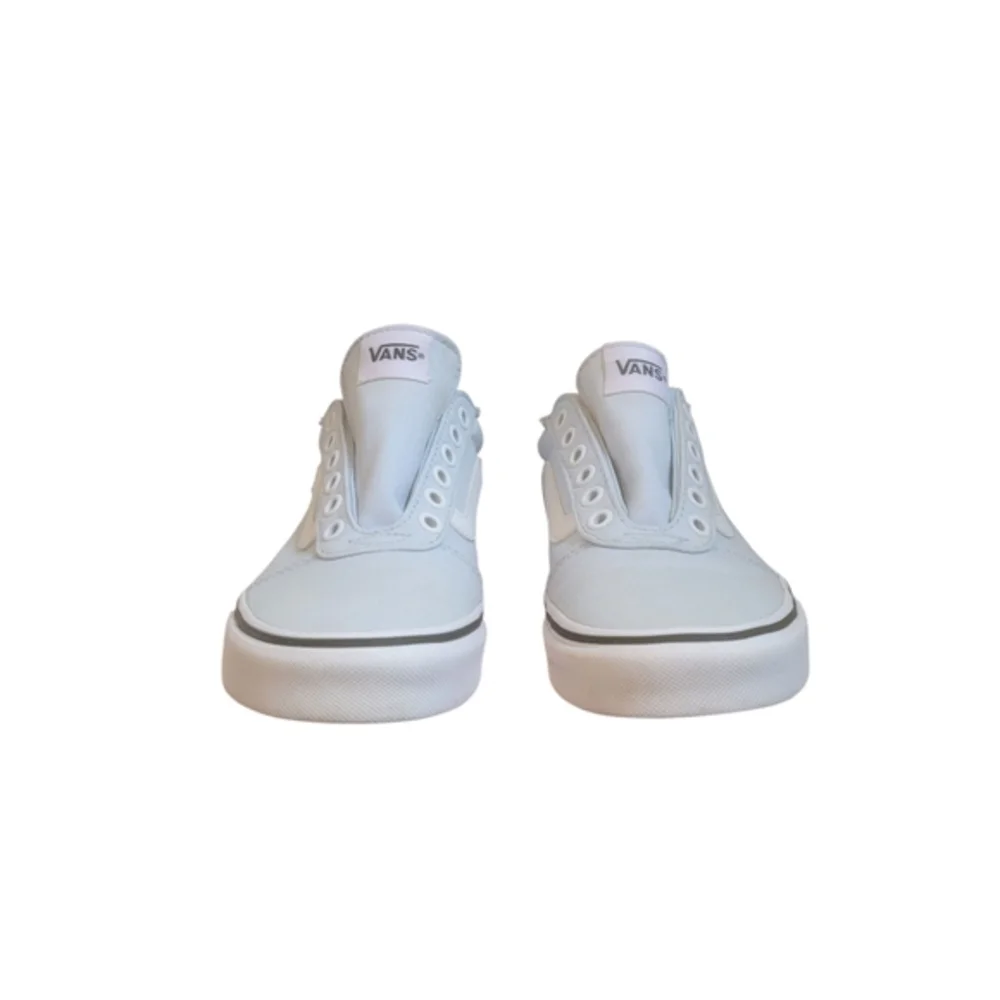 Vans Sneakers Low Top Light Baby Blue Womens Size 6.5‎ (No Laces)
